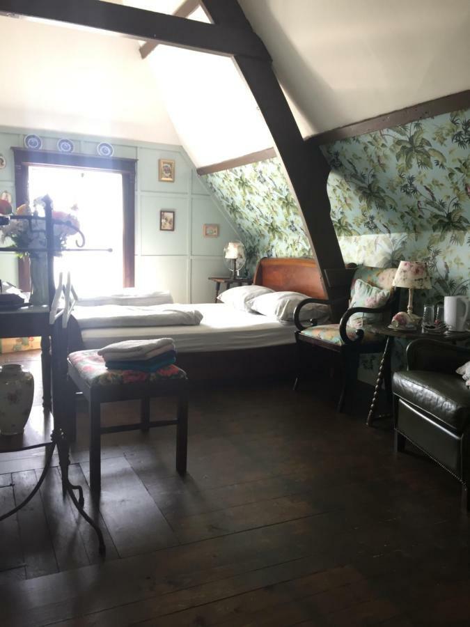De Snoeperij Bed & Breakfast Dirksland Екстериор снимка